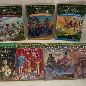 Magic Tree House lot of 7 books